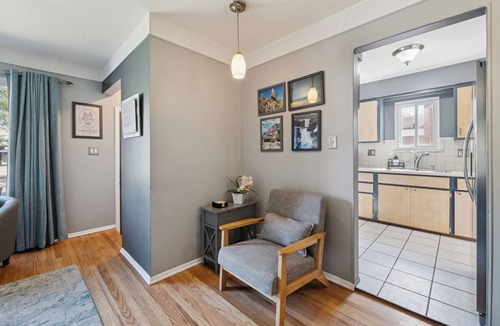 Warren House | Comfortable 3-Bed Home with Garage & Yard - Flexible Monthly Stays