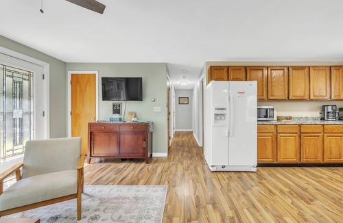 Surry House | Comfortable 3 bedroom home between Ellsworth and Blue Hill