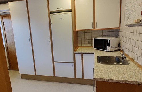 Roslev Villa | Comfortable 3- bedroom villa with free parking