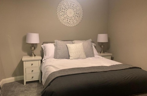 Ashby-de-la-Zouch House | Comfortable 3-BR Home Great Location in Ashby