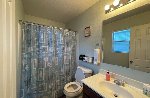 San Antonio House | Comfortable 3BR Home with Fenced Yard, Patio & Easy Self Check-In