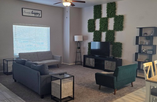 Biggs Field House | Comfortable 3BR Home , Eastside El Paso, Family Friendly