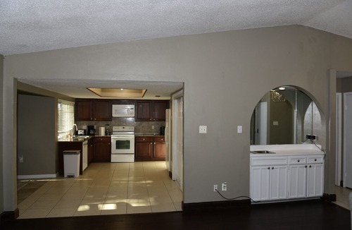 Plano House | 🏡 Comfortable 3BR House in Plano 2 Baths 2-Car Garage Great Location!