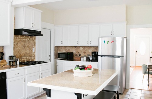 Montgomery House | Comfortable 3BR Retreat | Cozy & Central Access