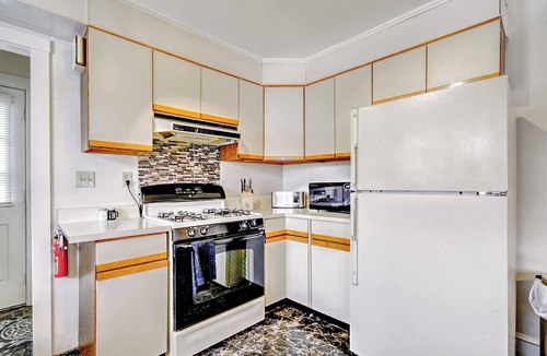 Watertown House | Comfortable 3BR Stay with Plenty of Space!