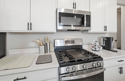 Jacksonville House | Comfortable 3BR Westside Home | Chill & Relax