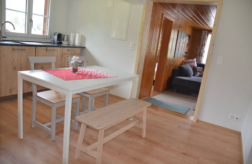Grindelwald Ski Chalet | Comfortable 4-bedroom apartment near the mountain railroads