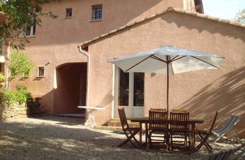 Fozieres Cottage | Comfortable 4-person cottage for pets