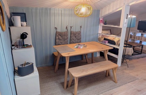 Marssac-sur-Tarn Apartment | Comfortable 40m2 studio in Marssac sur Tarn, between Gaillac and Albi