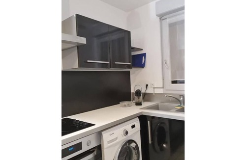 Craponne Apartment | Comfortable 45m2 apartment, between town and country