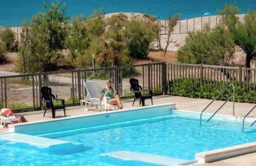 Palavas-les-Flots House | COMFORTABLE AIR-CONDITIONED MOBILE HOME 80 METRES FROM THE BEACH IN PALAVAS LES FLOTS