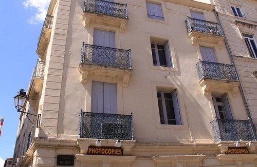 Comedie Apartment | Comfortable air-conditioned studio Historic center