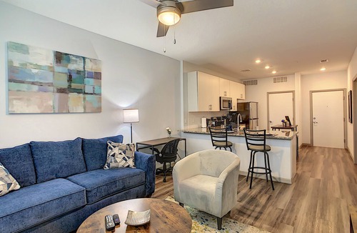 Kissimmee Apartment | Comfortable and Close to Everything