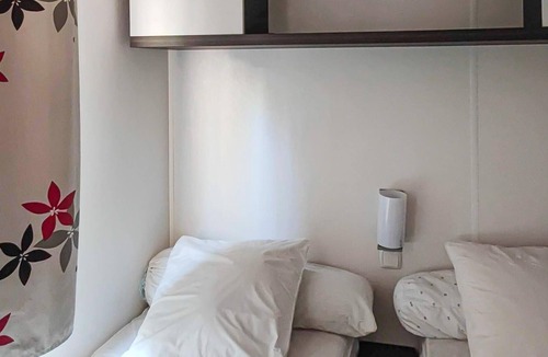 Treves House | Comfortable and compact mobile home near the river Le Trèvezel.
