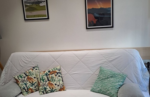 Argeles Gazost Apartment | comfortable and nice studio downtown Argeles-Gazost 65400