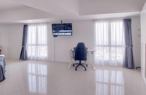 Pondok Aren Apartment | Comfortable and Homey 1BR Tamansari Bintaro Mansion Apartment By Travelio