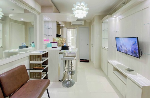 Jatinegara Apartment | Comfortable And Homey 2Br At Bassura City Apartment