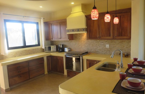 Todos Santos House | Comfortable and Inviting