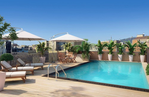 el Camp d'en Grassot i Gracia Nova Apartment | Comfortable and practical studio with outdoor balcony.