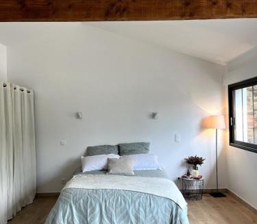 Pampelonne Apartment | Comfortable and quiet little nest