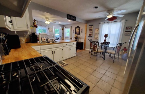 St. Marys House | Comfortable and relaxing Cottage getaway.
