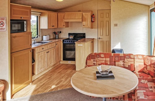 Perranporth House | Comfortable and spacious 12ft-wide caravan with one double and one twin.