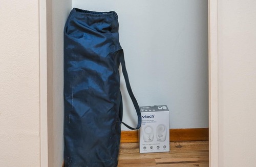 Northwest Vancouver House | Comfortable and Spacious Pet-Friendly Home W/Hot Tub