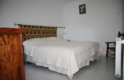 Iznajar House | Comfortable and Spacious Traditional Farmhouse With Spectacular View and award.