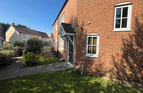 Solihull House | comfortable and stylish 4 BED HOUSE/NEC.SOLIHULL