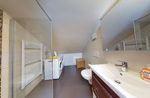 Unterbaech Apartment | Comfortable and zen, under roofs for a unique atmosphere