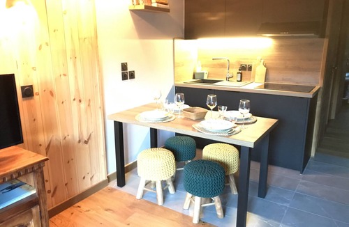 Val-d'Isere Apartment | Comfortable apartment, ski in, linen provided