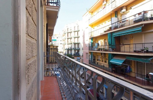 El Poble-sec Apartment | Comfortable apartment in Elkano