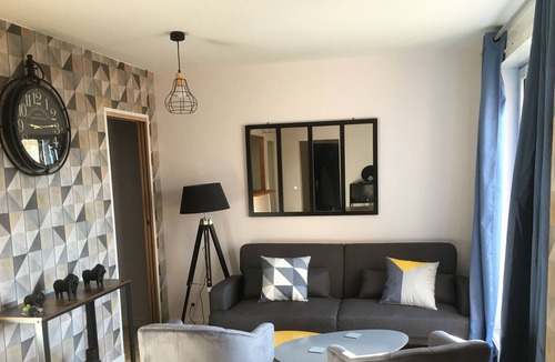Petit-Fort-Philippe Apartment | Comfortable apartment close to the beach and town center