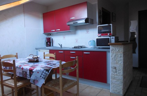 La Pesse Apartment | Comfortable apartment - CLEVACANCES- 2 clés (2 pers)