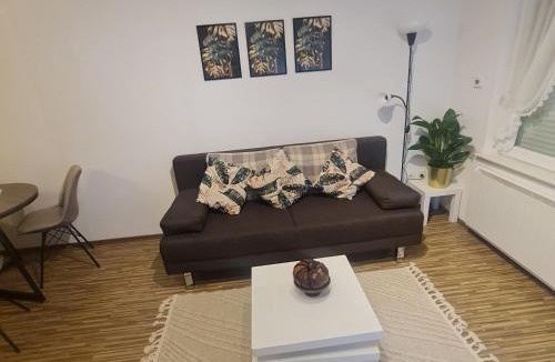 Beinheim Apartment | Comfortable Apartment