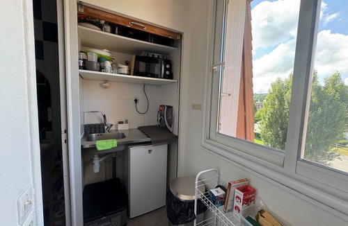 Houlgate Apartment | Comfortable apartment at the foot of the beach
