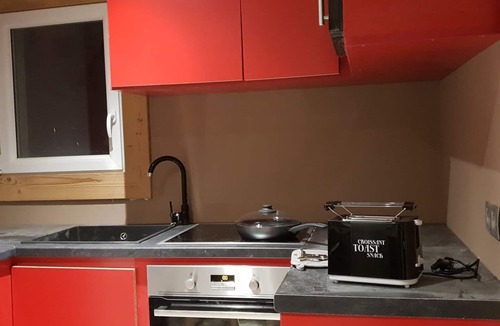 Montriond Apartment | Comfortable apartment in a contrasting décor between modernity and tradition.