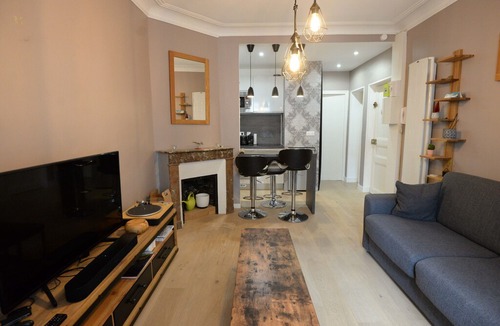 12th Arrondissement Apartment | Comfortable apartment near Bois de Vincennes