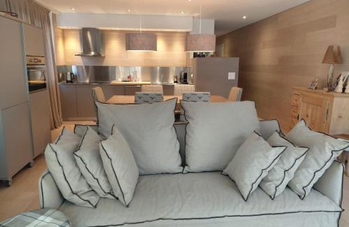 Laax Apartment | Comfortable apartment near the ski station with parking