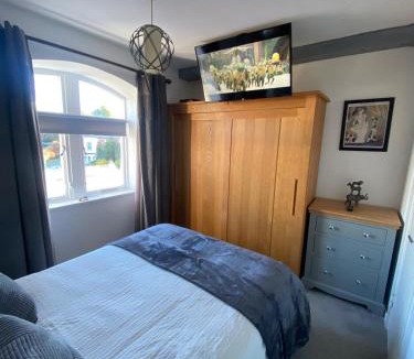 Westbury Apartment | Comfortable Apartment set in an Old Mill