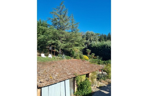 Lodeve Apartment | Comfortable apartment with swimming pool and superb view