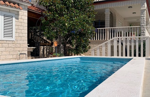 Marina Apartment | Comfortable apartment with private swimming pool, spacious terraces, 80m from the beach
