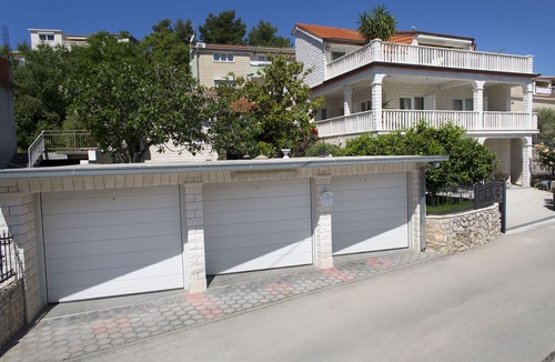 Marina Apartment | Comfortable apartment with private swimming pool, spacious terraces, 80m from the beach