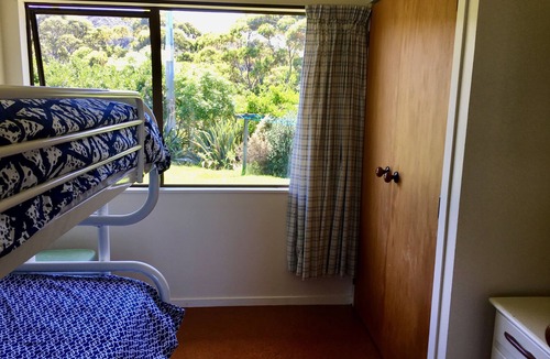 Whananaki North House | Comfortable bach with stunning views over a beautiful beach