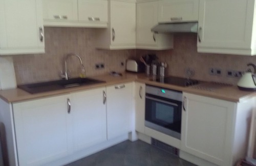 Sheffield Green Cottage | Comfortable Barn, Ashdown Forest, Fantastic Local Pub, Excellent For Walkers