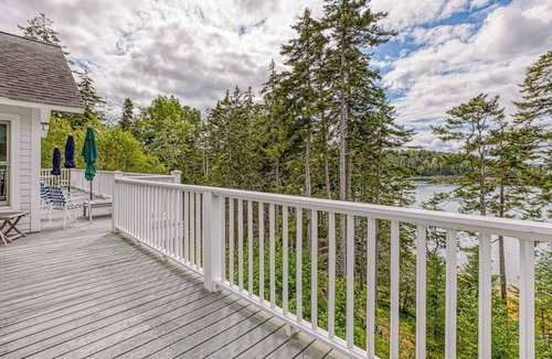 Seal Cove House | Comfortable bayfront home with beautiful views, large deck & on-site tennis