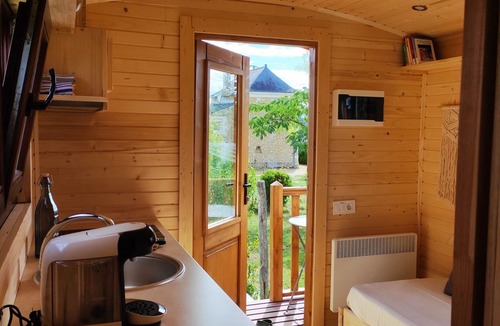 Huille House | Comfortable caravan