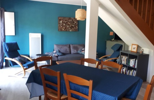 Val-de-Chaise Ski Chalet | Comfortable chalet with lovely mountain views