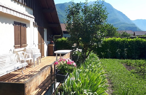 Val-de-Chaise Ski Chalet | Comfortable chalet with lovely mountain views