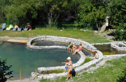 Guillestre Ski Chalet | Comfortable Chalet - 60m², 6 Pers, Equipped Kitchen, Terrace